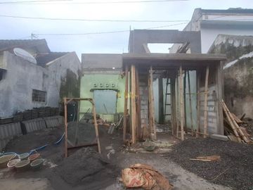 RUMAH LIMASAN MODERN DI PURWOMARTANI, DEKAT PEREMPATAN TAJEM