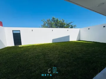 Exclusiva Casa en 3 Niveles en Imperial de las Ánimas, Xalapa - $6,000,000 MXN