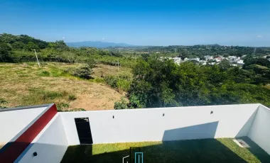 Exclusiva Casa en 3 Niveles en Imperial de las Ánimas, Xalapa - $6,000,000 MXN