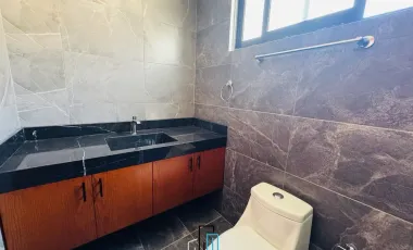 Exclusiva Casa en 3 Niveles en Imperial de las Ánimas, Xalapa - $6,000,000 MXN