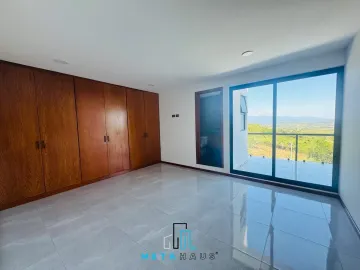 Exclusiva Casa en 3 Niveles en Imperial de las Ánimas, Xalapa - $6,000,000 MXN
