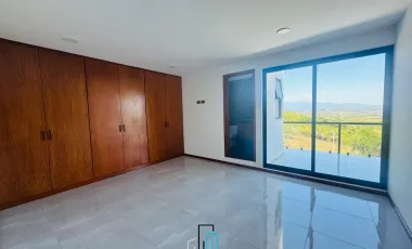 Exclusiva Casa en 3 Niveles en Imperial de las Ánimas, Xalapa - $6,000,000 MXN