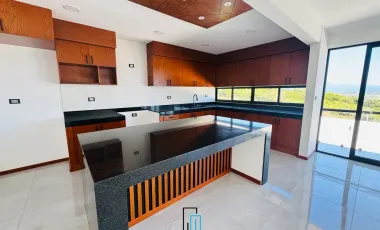 Exclusiva Casa en 3 Niveles en Imperial de las Ánimas, Xalapa - $6,000,000 MXN