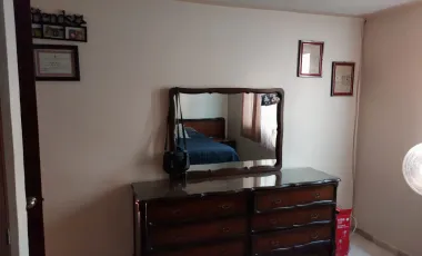 VENTA DE CASA COMERCIAL CON DEPARTAMENTO EN COL. COMERCIANTES, CENTRO SUR