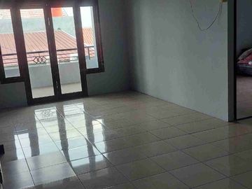 Rumah Siap Huni 2,5 Lantai di Pesona Anggrek Kota Bekasi