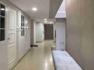Jual Rumah Mewah American Classic di Grand Peninsula Surabaya full marmer
