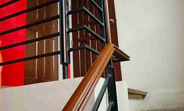 House and Lot Citiville Executive Homes with 4BR clean title For Sale in Quezon City