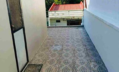 House and Lot Citiville Executive Homes with 4BR clean title For Sale in Quezon City