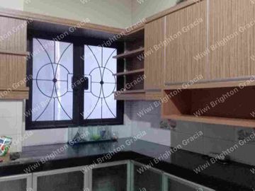 RUMAH TOKO LUAS DEKAT SUMMARECON BEKASI