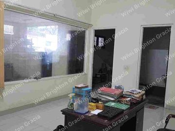 RUMAH TOKO LUAS DEKAT SUMMARECON BEKASI