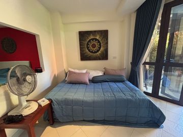 Fully Furnished Condominium for Sale – One minute from Mae Ramphueng Beach, Rayong