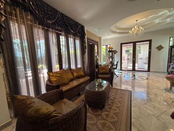 Fully Furnished Condominium for Sale – One minute from Mae Ramphueng Beach, Rayong