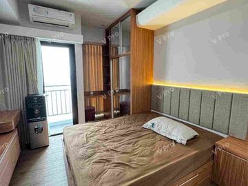 dijual cepat apartment delft lantai 12 sea view full furnish type studio