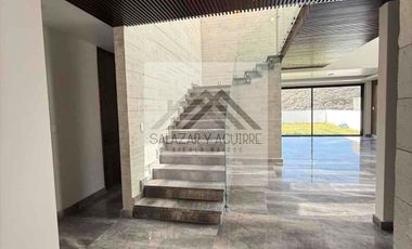 Casa NUEVA en Venta Puerta Grande Bosque Esmeralda