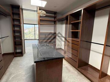Casa NUEVA en Venta Puerta Grande Bosque Esmeralda