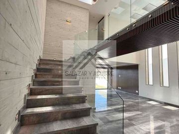 Casa NUEVA en Venta Puerta Grande Bosque Esmeralda