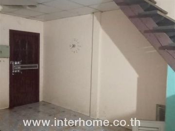 Two-story townhouse, 18 sq.wa., Ruamjai Village, Soi Ruamjai 3, Pathum Thani-Bang Len Road, along Khlong Bang Pho Nuea Road, Sam Khok, Pathum Thani.