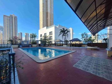 Big 1 Bedroom Fully Furnished in Malate near Robinsons Manila