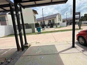 DI SEWAKAN RUMAH XYZ LIPPO CIKARANG !