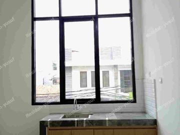 Rumah baru mewah 2-3 lantai di pencetakan  negara jakpus
