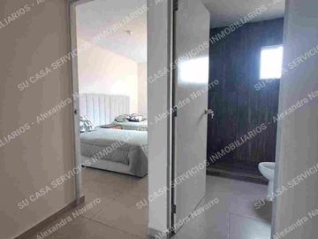Casa en venta de tres habitaciones en salida a Pátzcuaro a 10 minutos de Walmart La huerta.