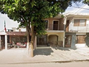 VENTA CASA: Av Escuadrón 201 936, Eugenio Aguirre Benavides, 27159 Torreón, Coah., México