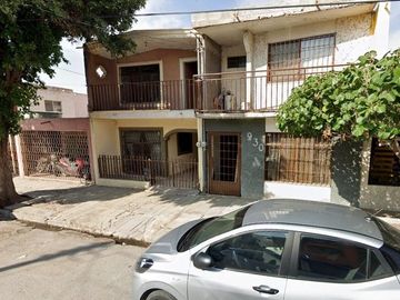 VENTA CASA: Av Escuadrón 201 936, Eugenio Aguirre Benavides, 27159 Torreón, Coah., México