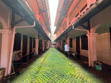 Margonda Pondok Cina kost 68 pintu jalan kaki 50 meter ke UI