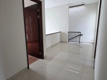 Dijual Rumah Siap Huni Cluster Prestigia Eminent BSD, Tangerang Selatan