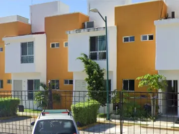 CASA A LA VENTA EN PARAISO VILLAS, CANCUN, QUINTANA ROO. REMATE ADJUDICADO