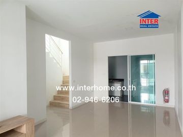 Two-story townhome, 16.1 sq.wa., Pruksa Ville 113 Tiwanon-Rangsit, alley next to Krung Siam Saint Carlos Hospital, Tiwanon Road, Mueang Pathum Thani,