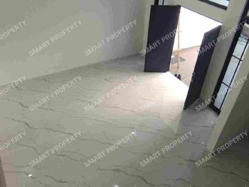DI JUAL RUMAH BARU MURAH  2 LANTAI DLM CLUSTER DI KLP DUA BISA KPR WETAN CIRACAS JAKTIM