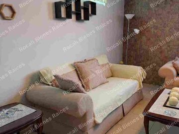 EN VENTA CASITA CON AMPLIACIÓN
