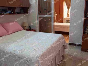 EN VENTA CASITA CON AMPLIACIÓN