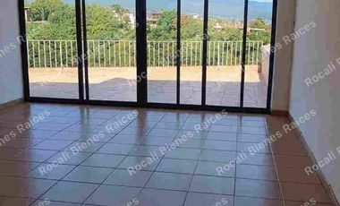 Bonita Casa en Condominio de 10 Casas con Vista Panorámica.