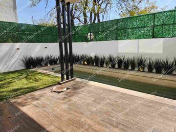 EN VENTA CASA NUEVA ESTILO MEDITERRÁNEO