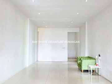 Ruko Siap Pakai 3 Lantai di Jl RC Veteran Bintaro Lokasi Ramai Cocok Untuk Bisnis