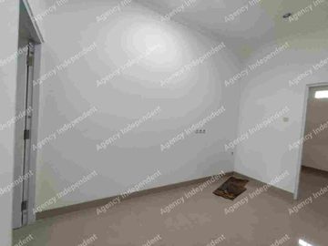Ruko Baru 2 lantai akses mobil untuk rumah tinggal di jalan raya Kedung halang Bogor