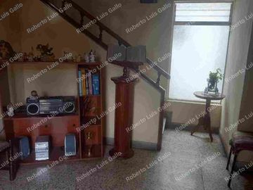 Vendo apto 3er.piso en Prado Centro cerca al águila descalza