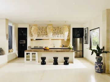 Villa Luxury Beach Front Pantai Pasut Kerambitan Tabanan