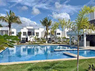 Casa amueblada en renta en coto privado con alberca. Cerca de la clínica del IMSS 33, Bahía de Banderas, Nayarit.