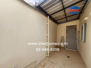 Two-story townhouse, 16.3 sq.wah, Golden Town Phetkasem Village, near MRT Lak Song, Soi Phetkasem 108, Phetkasem Road, Kanchanaphisek Road, Nong Khaem