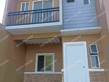 TOWNHOUSE