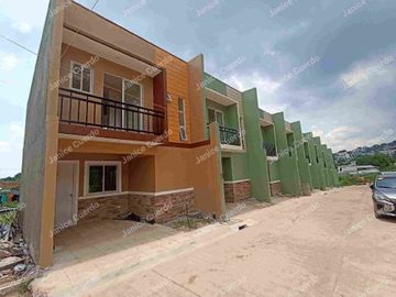 TOWNHOUSE
