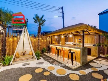 รีสอร์ท เดอะ คอนเนค พูล วิลล่า ชะอำ (ใกล้ชายหาดชะอำ) เนื้อที่ 112 ตรว. ตำบลชะอำ อำเภอชะอำ จังหวัดเพชรบุรี