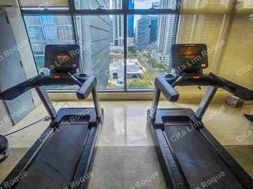 FOR SALE - Studio Unit