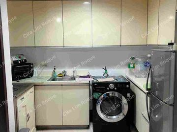 FOR SALE - Studio Unit