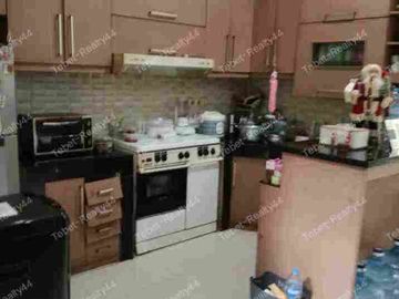 DIJUAL RUMAH MINIMALIS 2,5lantai di Cilandak Barat, Jalan 2 mobil lega