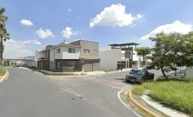 ¿ Cansado De Promesas Incumplidas? Piensa en esto: ¿Qué otra inversión en Monterrey te ofrece ubicación, seguridad y plusvalía por solo $820,000 MXN?