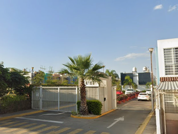 Casa En Remate Bancario- Valle De La Misericordia, Tlaquepaque, Jalisco.